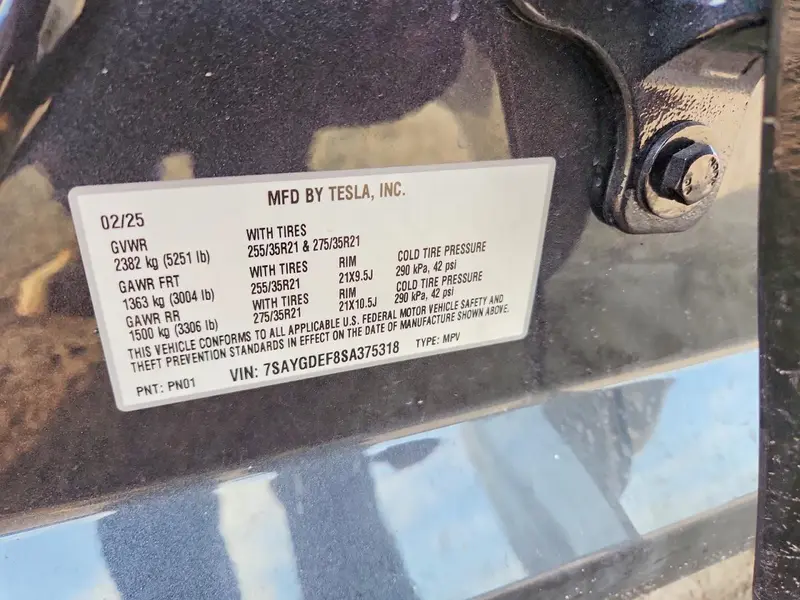 2025 Tesla Model Y, VIN 7SAYGDEF8SA375318, photo 12 of 13