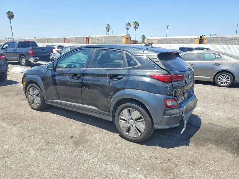 2021 Hyundai Kona, VIN KM8K23AG6MU132884, photo 2 of 12
