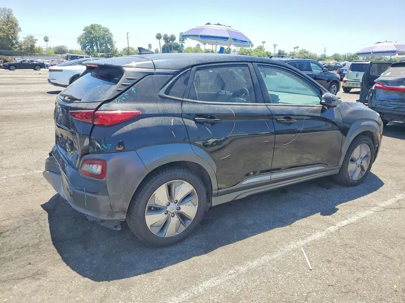 2021 Hyundai Kona, VIN KM8K23AG6MU132884, photo 3 of 12